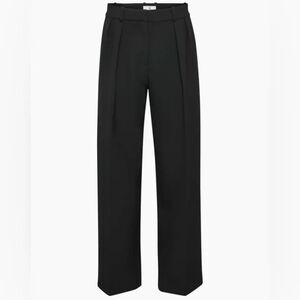 NWOT Aritzia Babaton Revue Pant Black Size 6